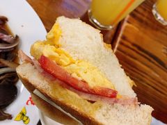 Big&nbsp;men菠萝包-澳门陈光记烧味饭店(南京德基广场店)