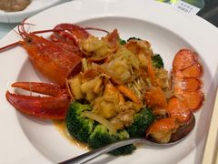 -万龙洲海鲜(大兴绿地缤纷城店)