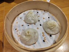 -乐忻皇朝(上海中心大厦店)