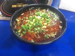 -马路边边·成都串串(翠柏路店)