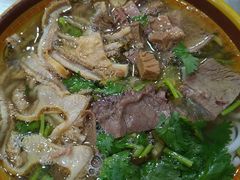 -花溪牛肉粉(八鸽岩店)