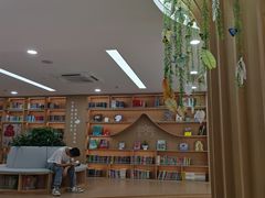 -西湖区图书馆(古墩路)