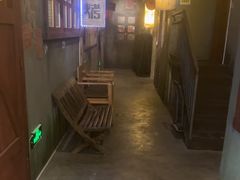 -逃脱反斗城沉浸剧情密室(阳光新业中心店)