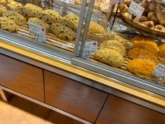 -苹果花园(南泉路店)