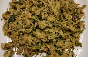Fragrant Toona Sinensis Egg