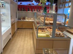 面包甜点陈列柜-好利来(靖江路店)