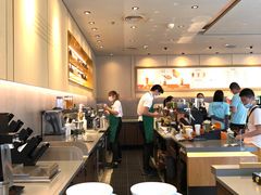 -星巴克臻选(金桥国际店)