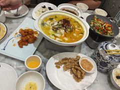 -小菜园新徽菜(宜兴八佰伴店)