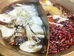 -沸炉重庆老火锅(军事博物馆店)