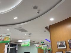 -雅悦齿科(顾村公园店)