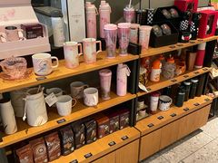 零售区-星巴克(福州万象九宜城分店)