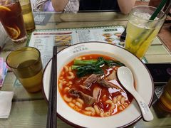 -兴华里茶记(禅城同济首店)