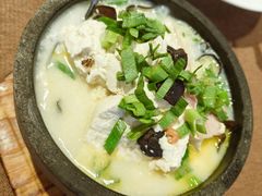 -转角·老弄堂上海菜(长寿路店)