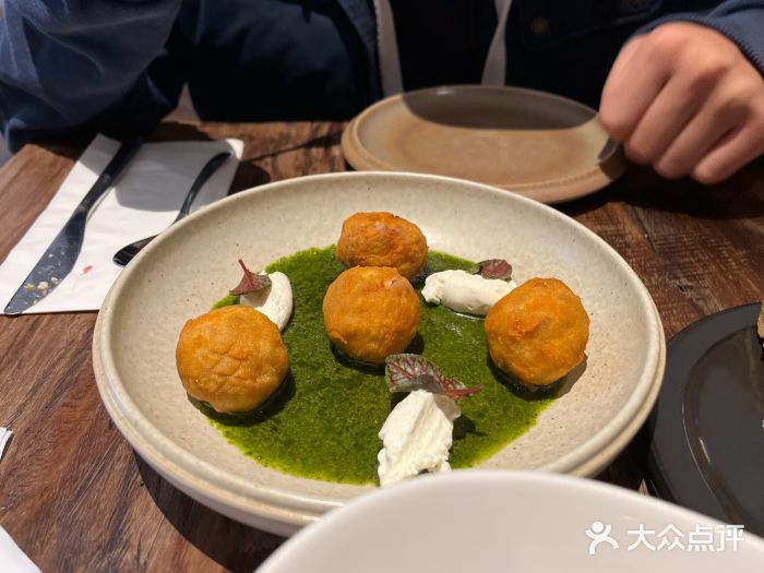 EGoN泡椒牛蛙丸子图片