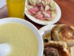 -宝瑞门钉肉饼店