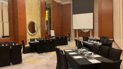 点击看大图 -上海雅居乐万豪侯爵酒店·宴会厅