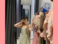 -URBAN REVIVO(上海中庚漫游城店)