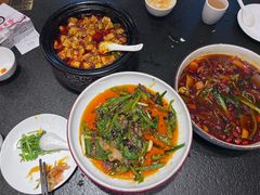 -万重锦·人文川菜馆(骡马市店)