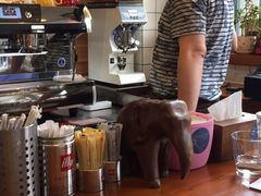 -Be Lived Cafe比例咖啡(摩天轮店)