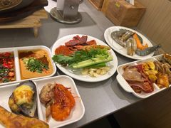 -山焱·炭火自助烤肉(周浦万达店)