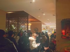 等位区-雍和会海鲜姿造自助(湖东路店)