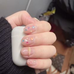 -悦色美甲美睫·精品