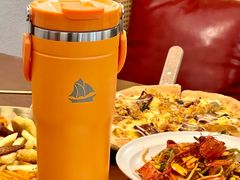 -奎屯友好时尚购物中心