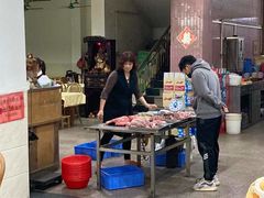 -标记美食新鲜猪杂(兴南大道店)