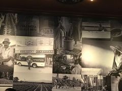 -星巴克臻选(郑州中原万达店)
