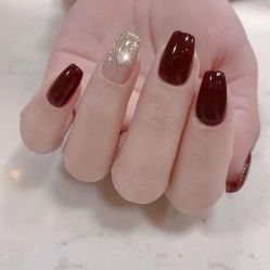 -悦指间美甲美睫