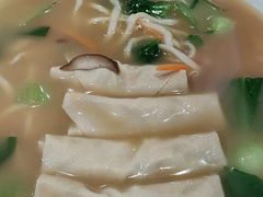 -老前童小吃(北明程路店)