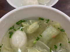 荠菜馄饨-朱新年·苏式汤团·面点(北寺塔店)