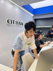 点击看大图 -CIT造型·烫发·染发