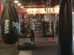 -豪思成DK健身私教连锁(凯乐国际店)