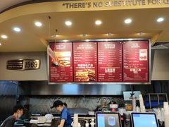 -The Habit Burger Grill 哈比特汉堡(爱琴海店)