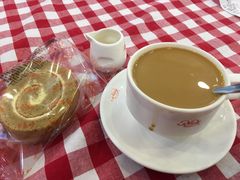 -红宝石·鲜奶小方·海派西点房(浦三店)