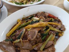 姜葱生炒猪利-吉莲利苑海鲜酒家(珠海拱北29年老字号店)