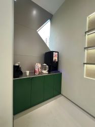 -八佰伴8008星级形象店