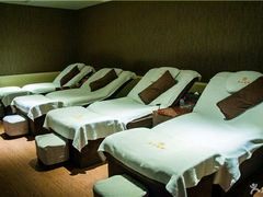 -湘府足浴水会·足疗按摩·理疗·住宿(紫舞公园店)