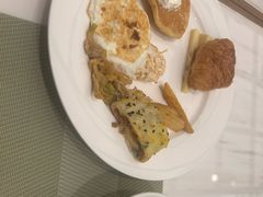 -上海虹桥祥源希尔顿酒店