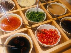 九宫格蘸料-锦和牛·炭火烧肉(ICC太和里店)