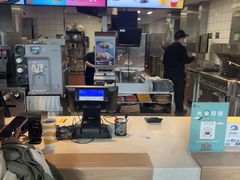 -麦当劳(鄂尔多斯机场店)
