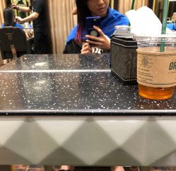 -八佰伴8008星级形象店