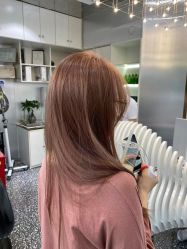 -Tloml salon