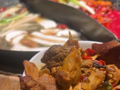 -萍姐火锅·公路夜市(武汉首店)