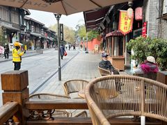 露天位-CHAGEE霸王茶姬(文殊坊店)