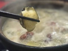 -花苑美食横琴生蚝火锅(拱北粤华路店)