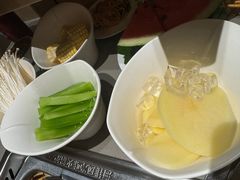 -海底捞火锅(杭州萧山宝龙广场店)