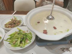 -鱼痴渔醉·食鲜集(月亮湾店)
