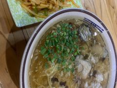 -鲁毓鲜蓬莱小面(黄山路店)